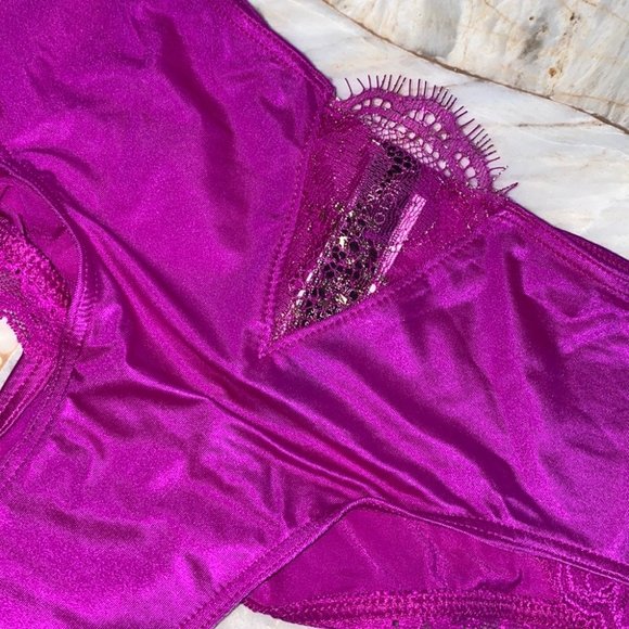 New VERY SEXY Micro Lace Inset Cheeky Bikini Satin Silky Pink Panty XS - Picture 5 of 9